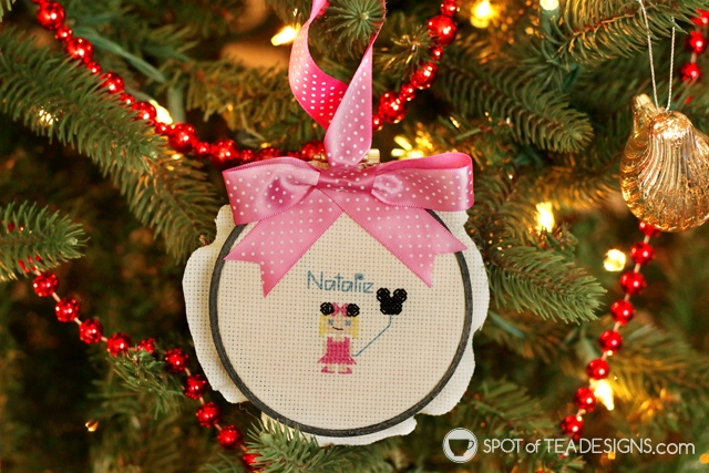 Cross stitch Christmas ornament with stitch people look | spotofteadesigns.com