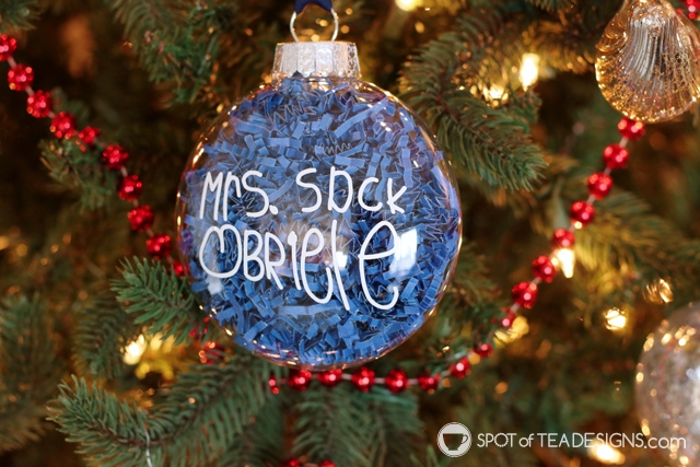 DIY Christmas Teacher Gift: Mascot Ornament with child's signature on the back - made with a cricut | spotofteadesigns.com