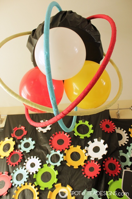 13+ uses of Crepe Streamers in Parties (that isn't all twisted backdrops!) | spotofteadesigns.com