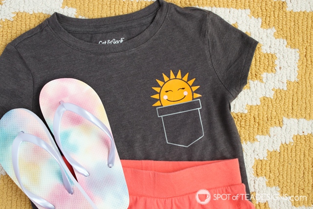 DIY T-shirt - Sunshine in my pocket with free SVG file | spotofteadesigns.com