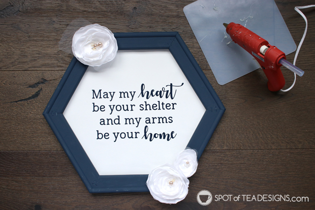 Reverse canvas wedding vows wall art | spotofteadesigns.com
