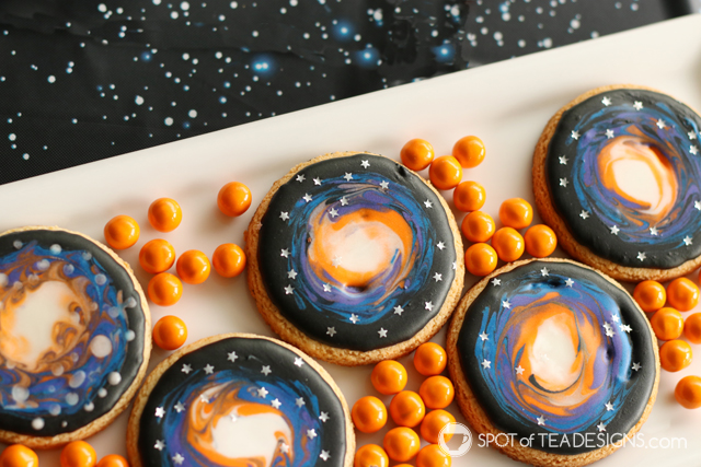 Outer Space Party Favor Ideas including printable bag toppers | spotofteadesigns.com